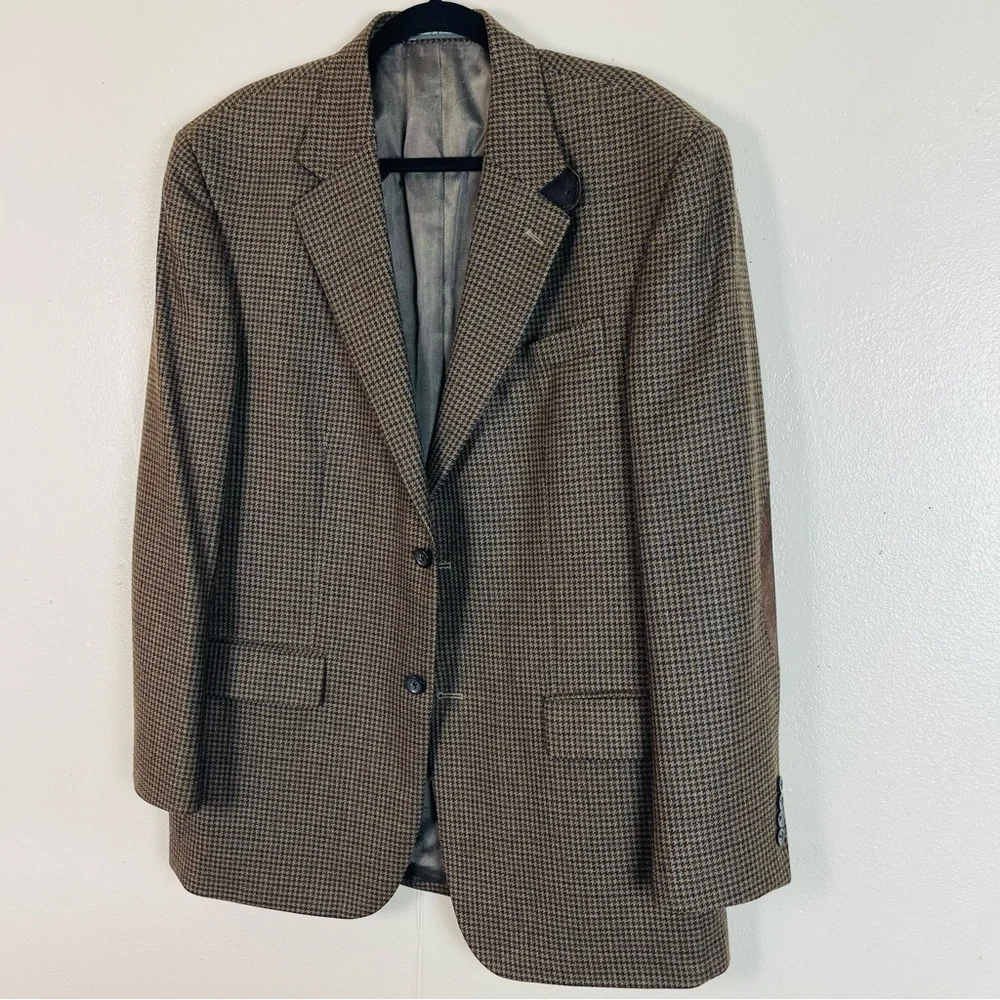 Oscar De La Renta Men's Brown Checkered Blazer - Picture 3 of 10